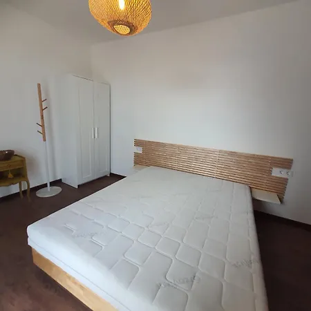 винсент - Vincent Villa Lozenets